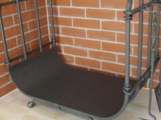 Koš na dřevo, kovaný