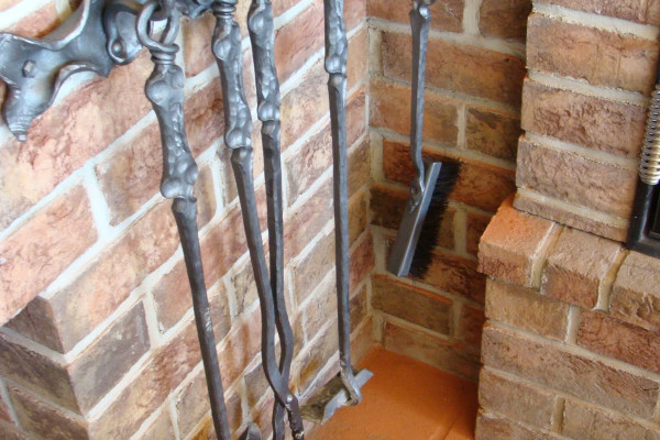 krbové nářadí nástěnné